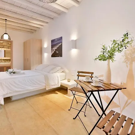Mykonos Sleeps 12 Air Con Wifi Βίλα