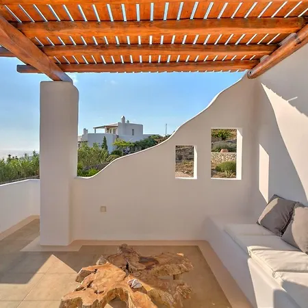 Mykonos Sleeps 12 Air Con Wifi * Mykonos Town